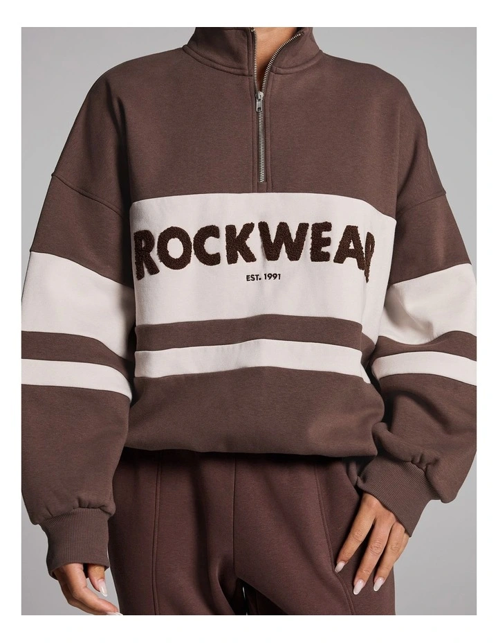 Cosy Fleece Oversized Blocked Half Zip Jumper in Walnut image 4