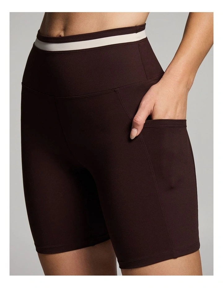 Tipped Pocket Quad Bike Shorts in Cocoa image 4