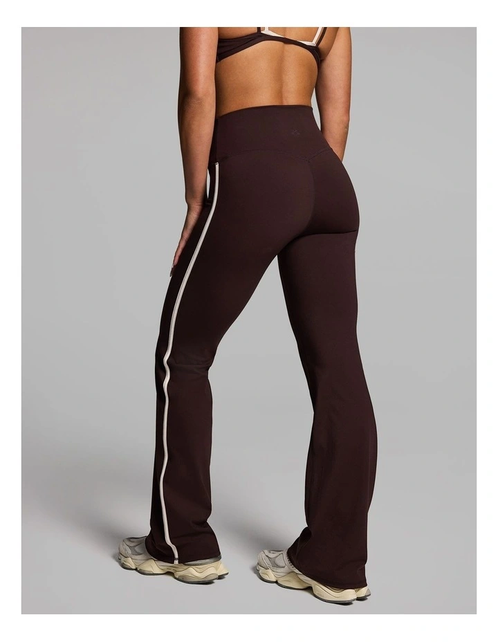 No Front Seam Flared Pant in Cocoa image 2