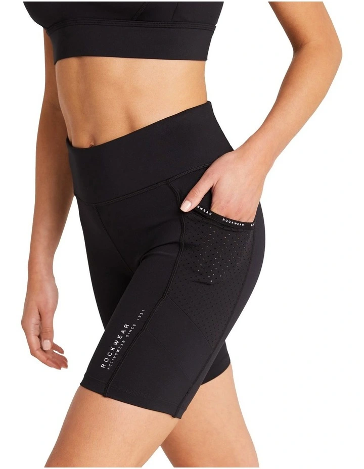 Asana Pocket Bike Shorts in Black image 3
