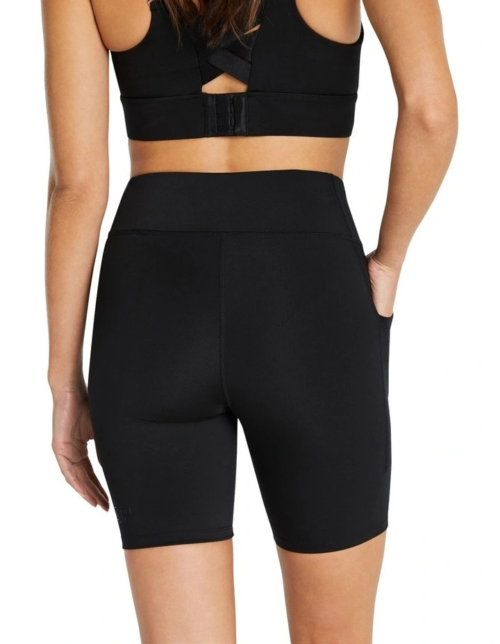 Energise Pocket Bike Shorts in Black image 4