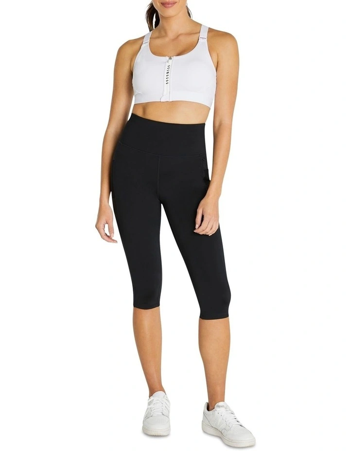 Velocity Pocket 3/4 Tights in Black image 6