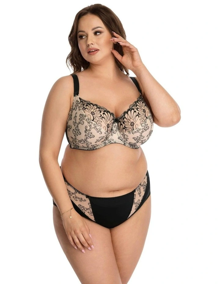 Tatuaz Unlined Embroidered Large Cup Wired Bra in Black image 5