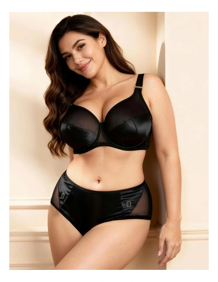 Linda Wired Unlined Large Cup Bra in Black image 3