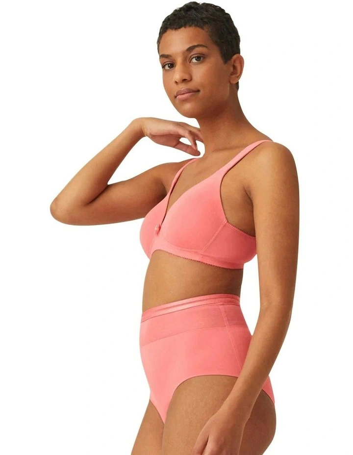 Padded Wirefree T-shirt Bra With Wide Straps in Pink image 5