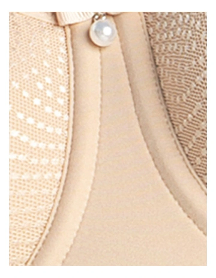 Pearl Underwire Seamless Minimiser Bra in Cameo Rose image 6