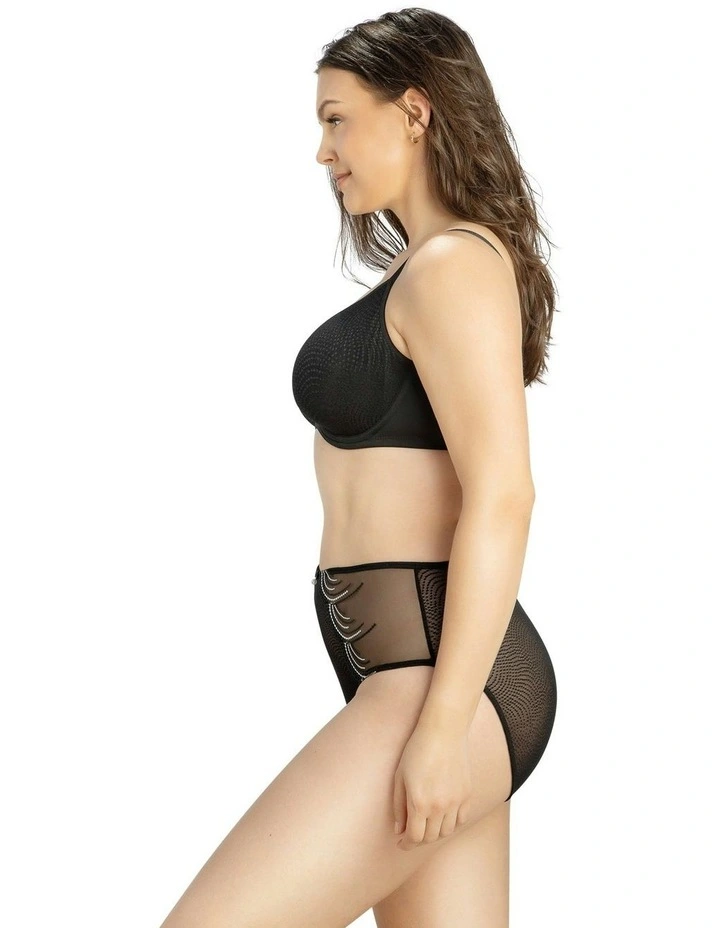 Pearl Underwire Seamless Minimiser Bra in Black image 4