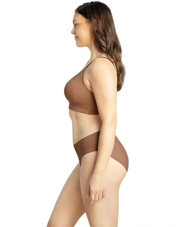 Erika Full Bust Seamless Wirefree Bra in Mid Nude image 6
