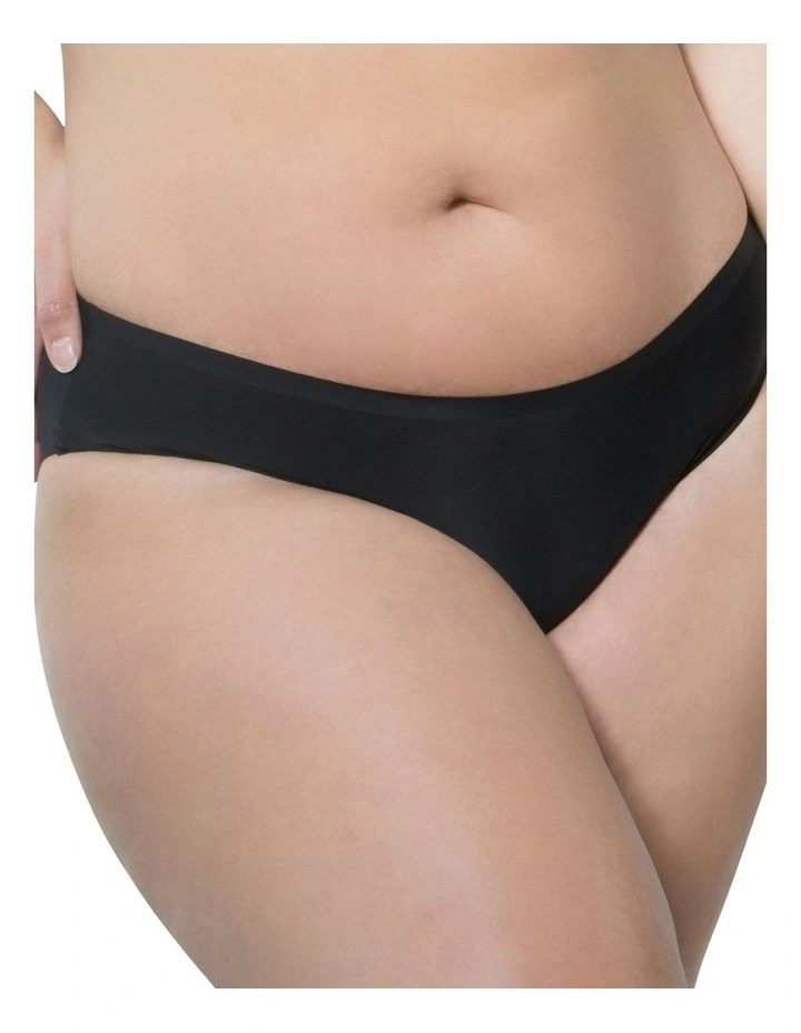 Bonded Seamless-Effect Hipster Brief in Black image 3