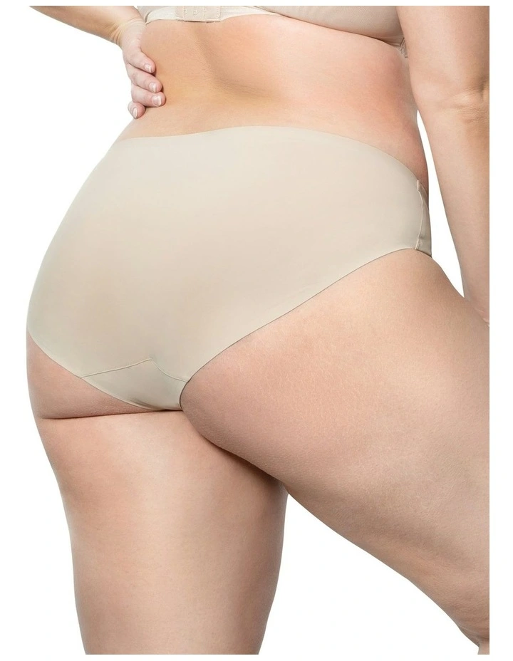 Bonded Seamless-Effect Hipster Brief in European Nude image 2