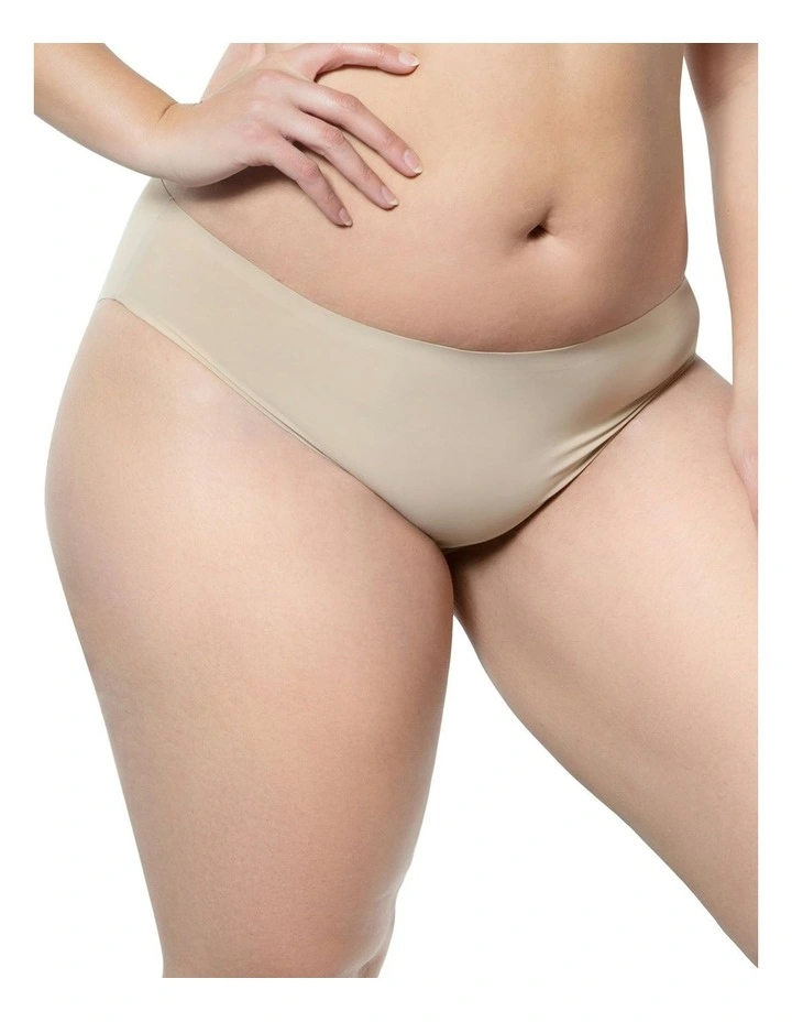 Bonded Seamless-Effect Hipster Brief in European Nude image 3
