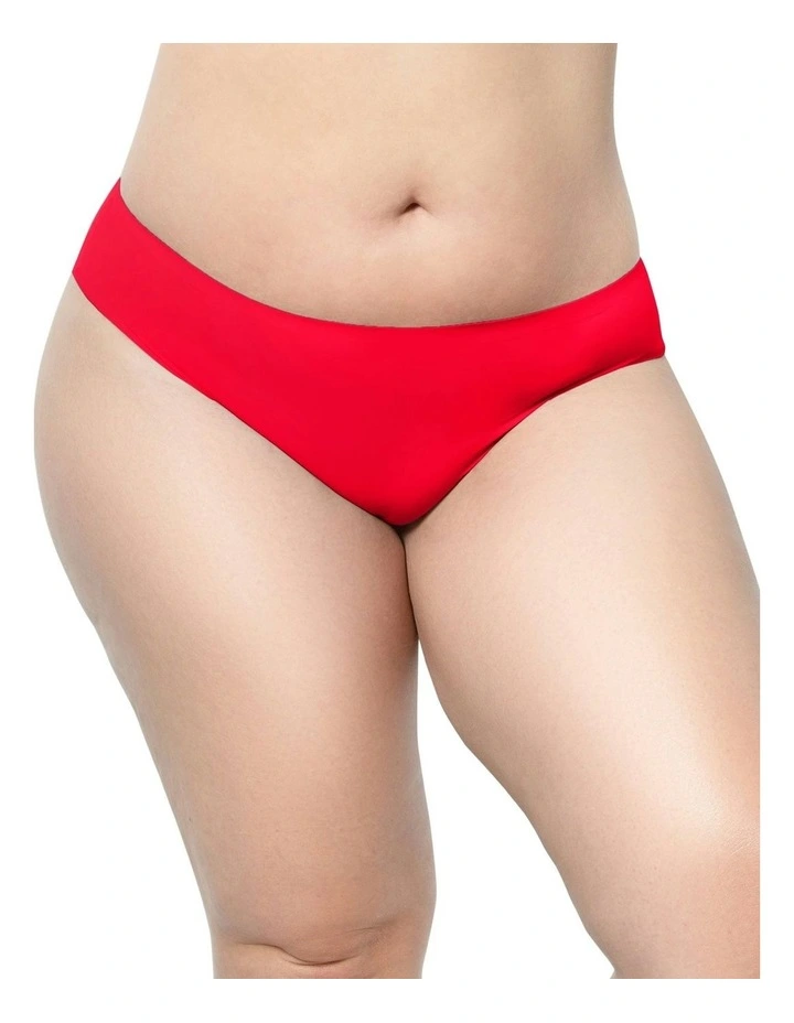 Bonded Seamless-Effect Hipster Brief in Racing Red image 1