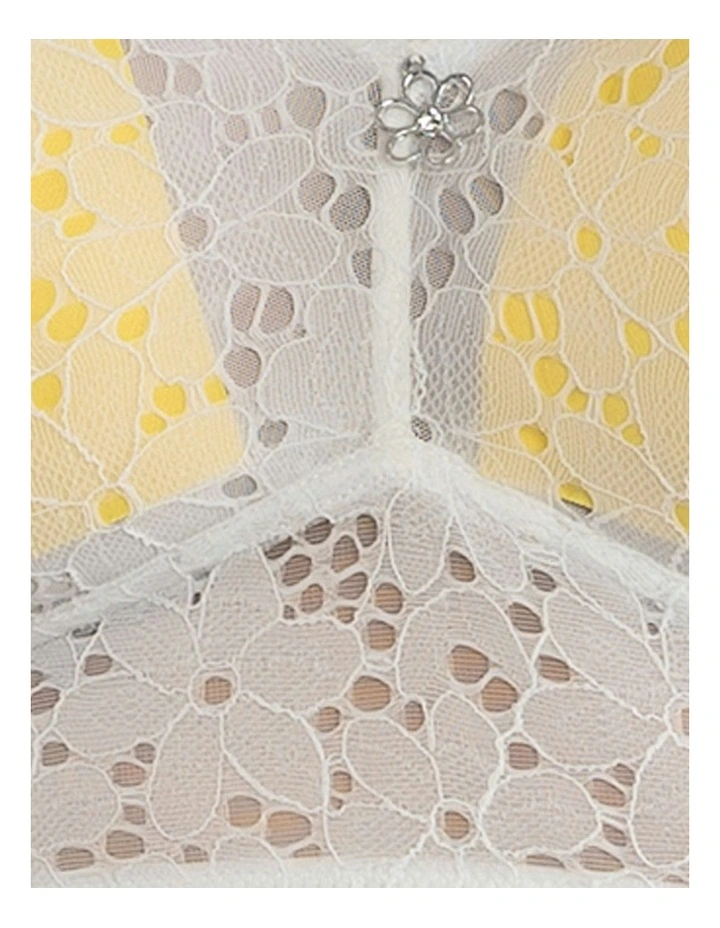 Mia Daisy Wirefree Padded Longline Lace Bralette in Pearl White image 6