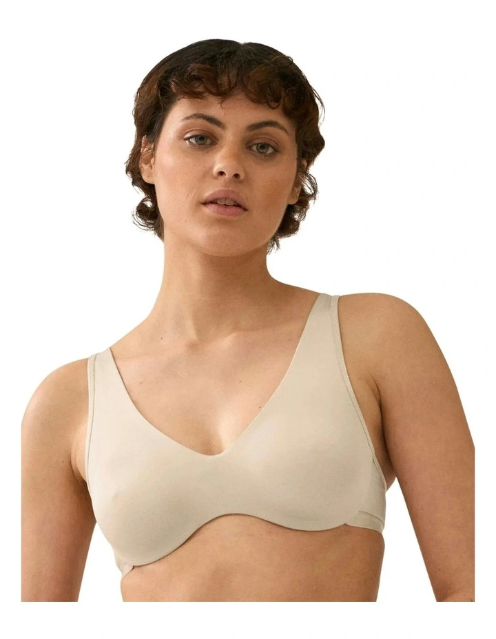 Thursday Second Skin Seamless Wired Bra in Light Beige image 1