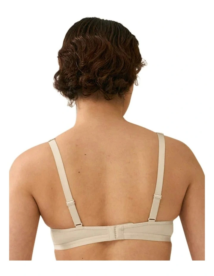 Thursday Second Skin Seamless Wired Bra in Light Beige image 2