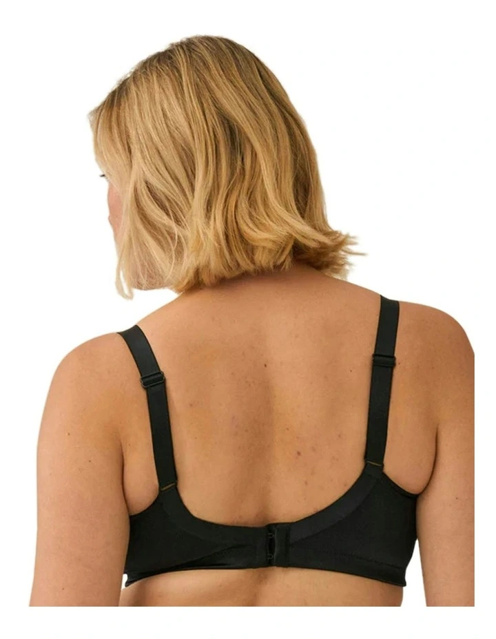 Curve Hugger Seamless Wirefree Minimiser Bra in Black image 2