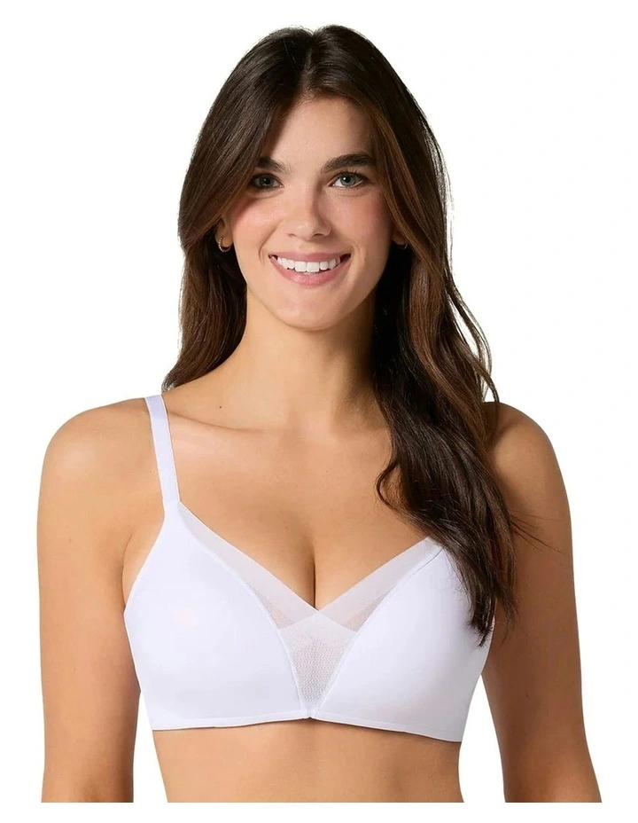 Magical Light & Natural Wireless Push Up Bra in White image 1