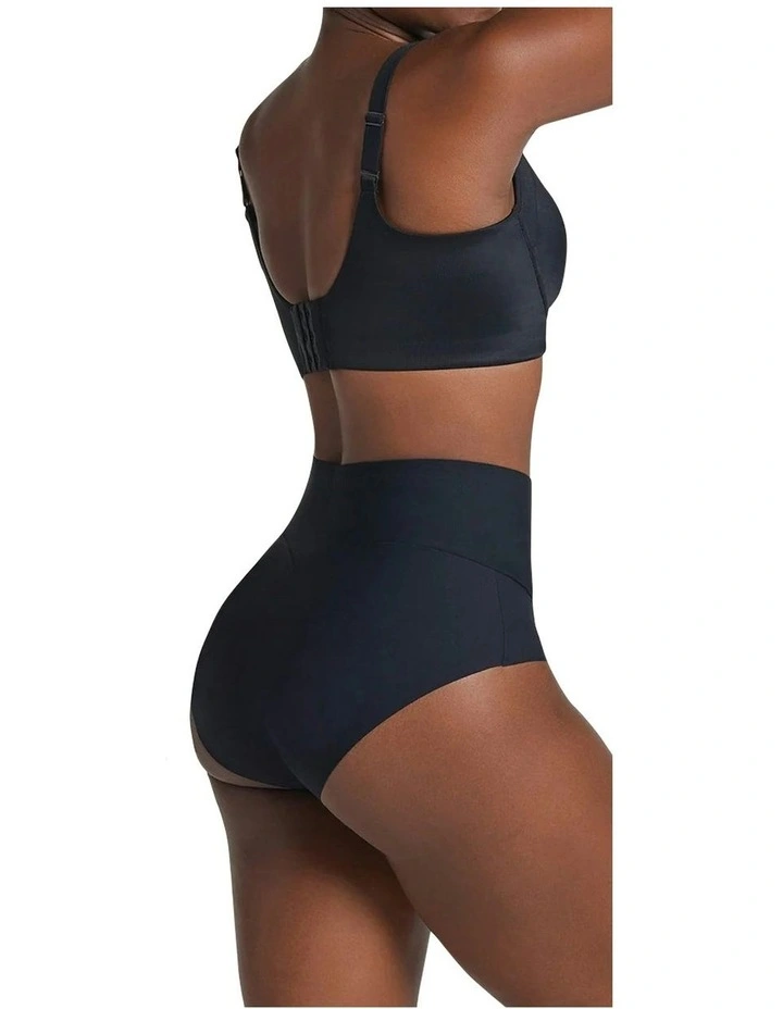 FusedContour No Show Firm Control Shaping Brief in Black image 5