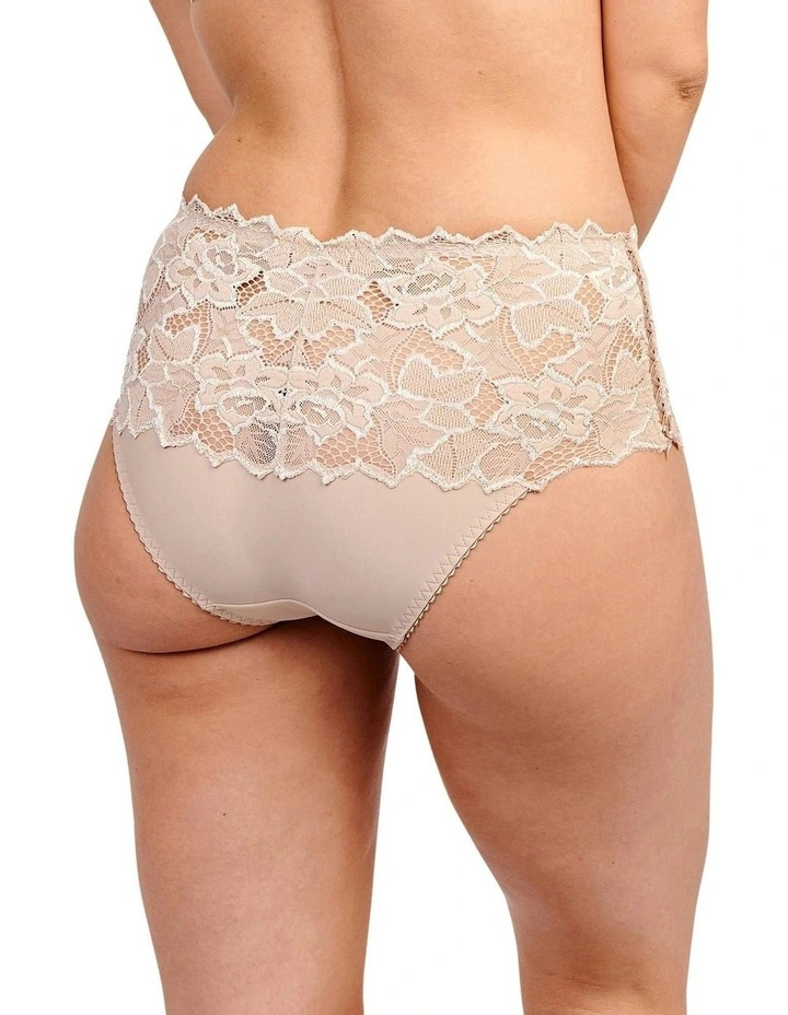 Arum Mid-Rise Lace Brief in Skin image 2