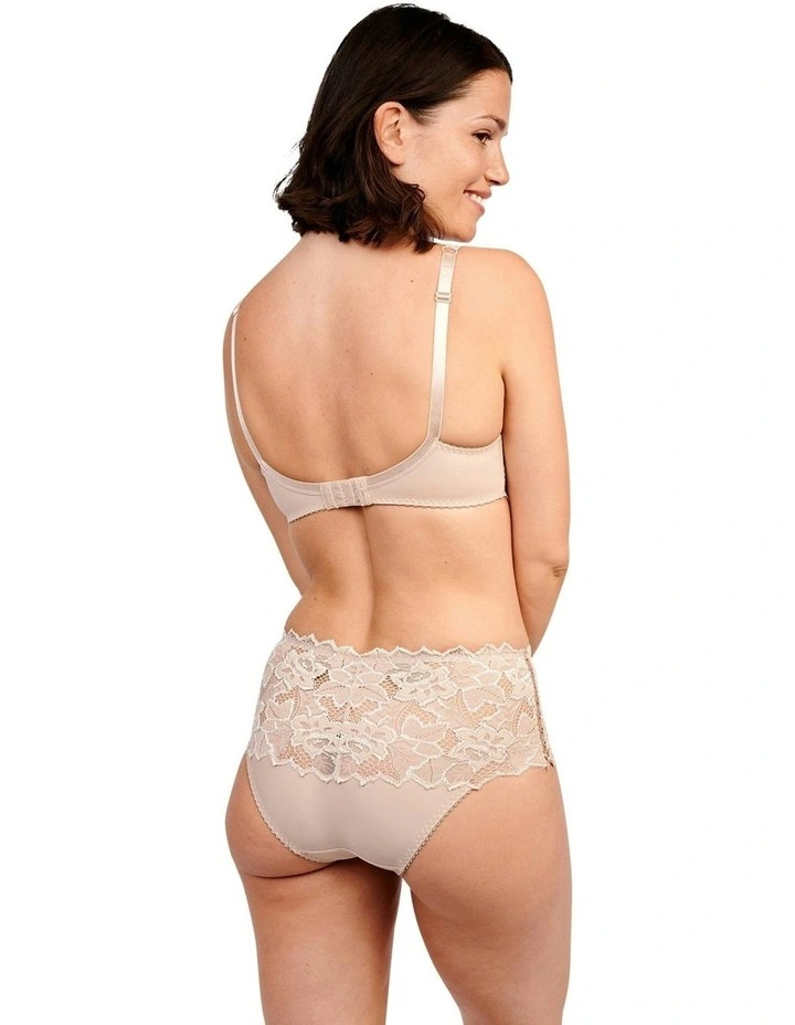 Arum Mid-Rise Lace Brief in Skin image 5
