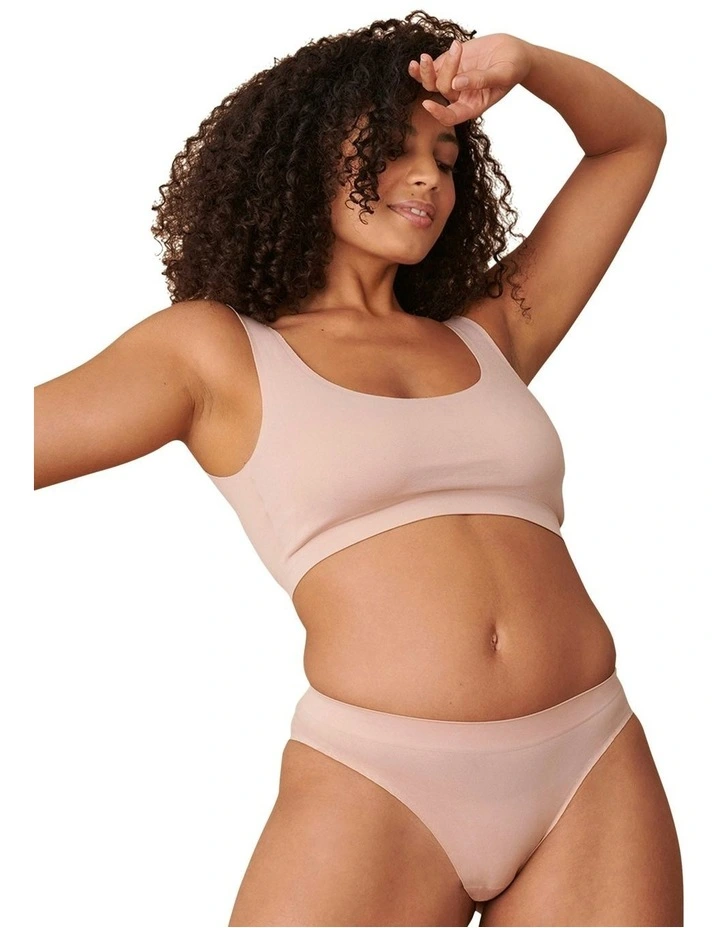 So Confort Seamless Plus Size Brief in Nude image 3