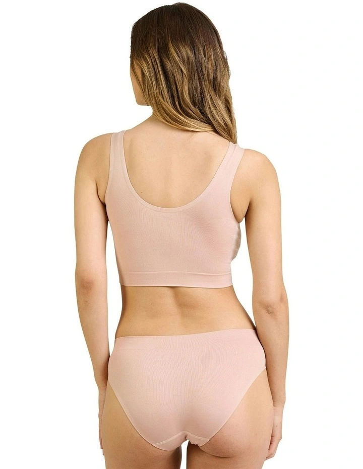 So Confort Seamless Plus Size Brief in Nude image 4