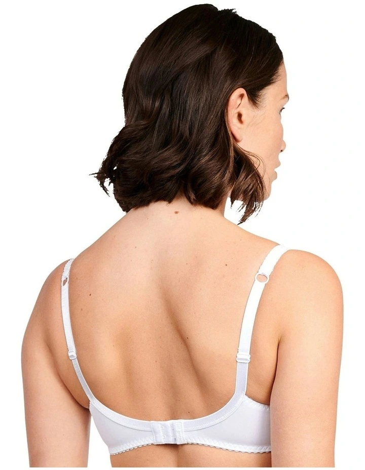 Arum Underwire Balconette Lace Bra in White image 2