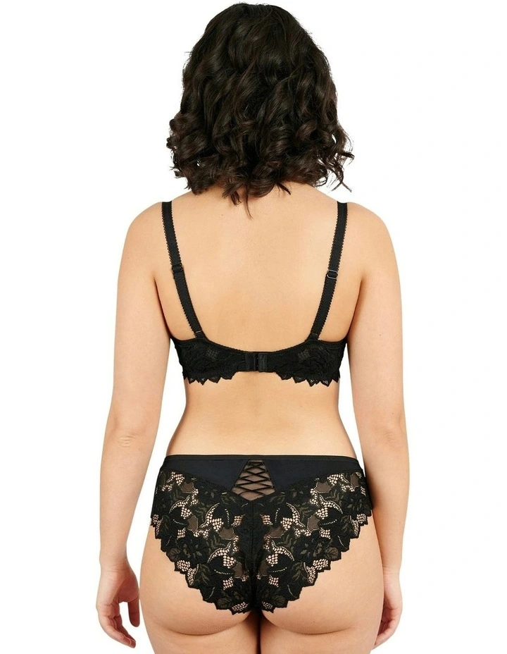Arum Prima Underwire Unlined Scalloped Lace Bra in Black image 6