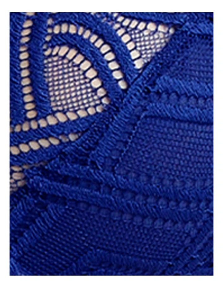 Elise Underwire Scalloped Lace Plunge Bra in Marine Blue image 6