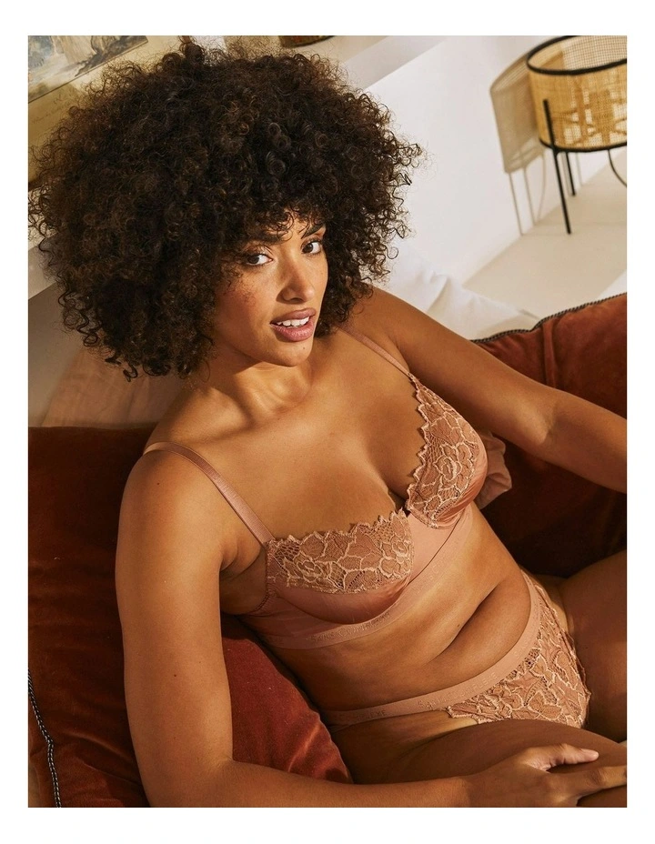 Arum Gloss Wired Half Cup Longline Bra with Lace in Mocha Mousse image 3
