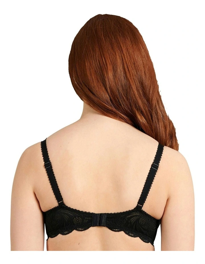 Ariane Padded T-Shirt Spacer Bra in Black image 2
