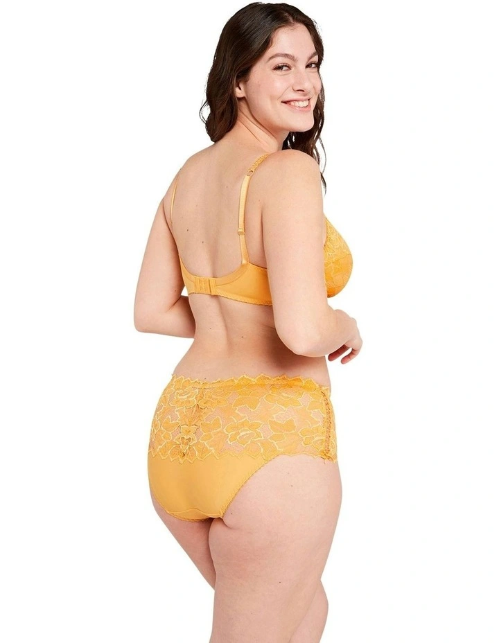 Arum Underwire Balconette Lace Bra in Golden Apricot image 5