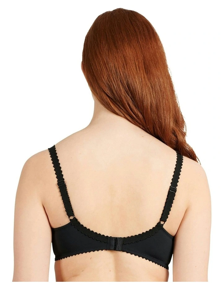 Oceane Sustainable Underwire Full Cup Lace Bra in Black image 2