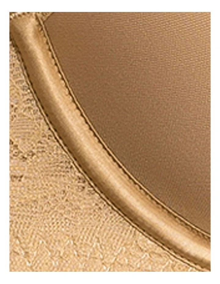 Bliss Convertible-To-Racerback Seamless Spacer T-shirt Bra in Warm Sand image 4
