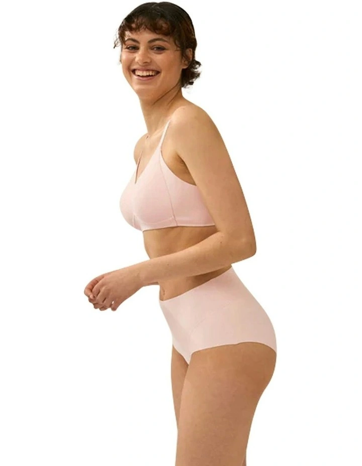 Side Smoothing Soft Cup Wireless Padded Bra in Blush image 3
