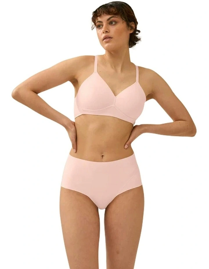 Side Smoothing Soft Cup Wireless Padded Bra in Blush image 4