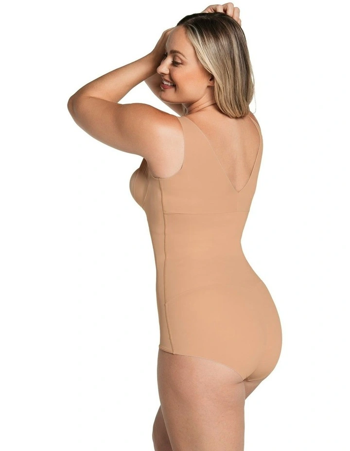 SmartCore Low Back Classic Sculpting Cupless Body Shaper in Golden Beige image 2