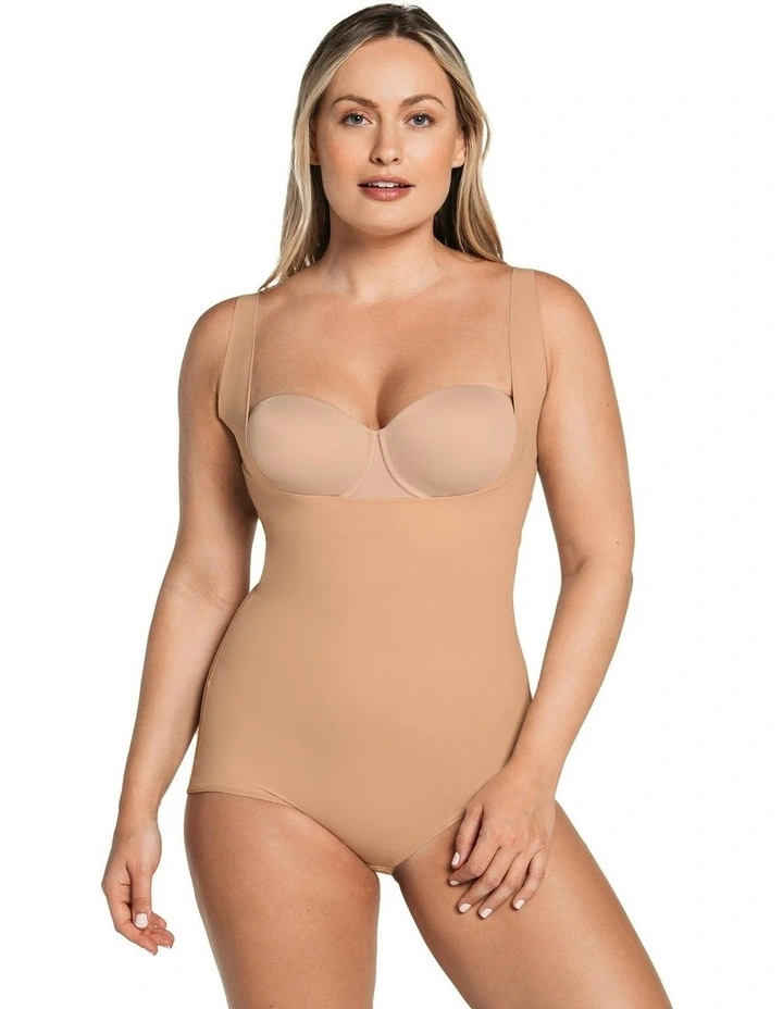 SmartCore Low Back Classic Sculpting Cupless Body Shaper in Golden Beige image 4