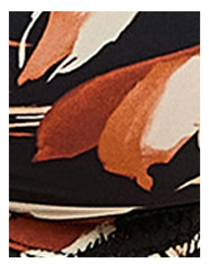 Ariane Fantaisy Underwire Full Cup Bra with Lace in Black image 7