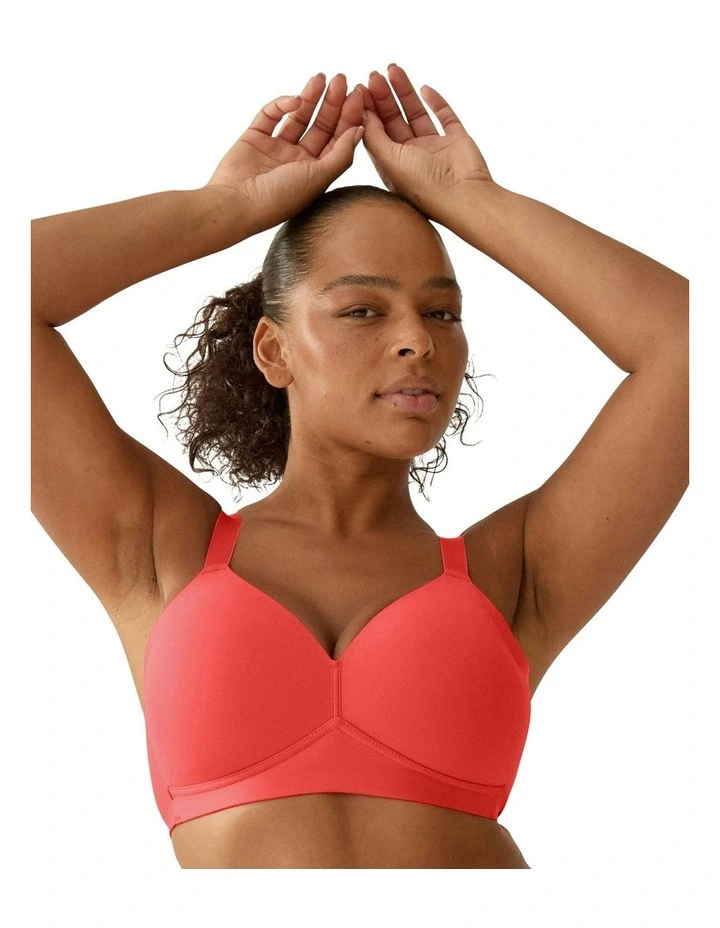 Side Smoothing Soft Cup Wireless Padded Bra in Red image 1