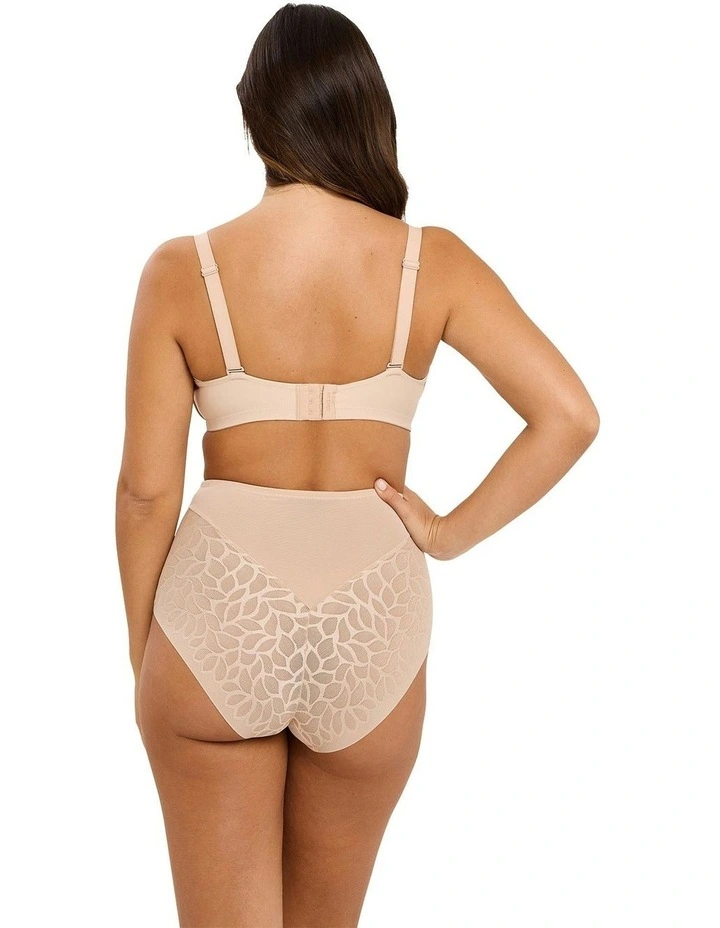 Perfect Curves Moulded Full Coverage Wirefree T-shirt Bra in Blush image 5