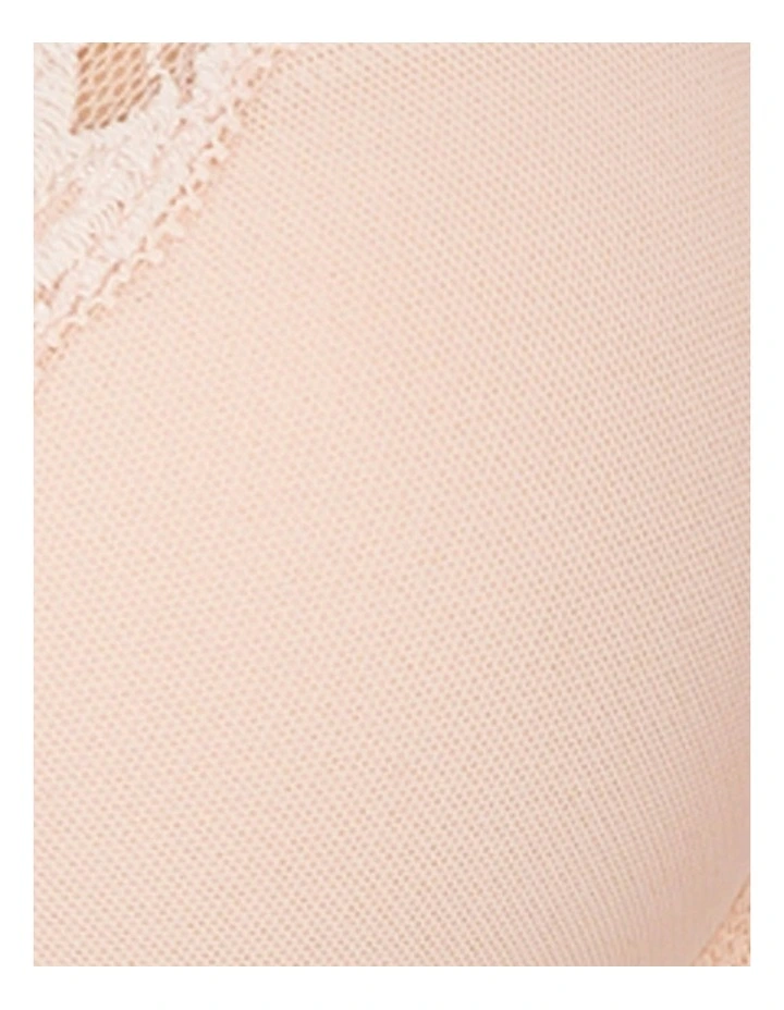Feathers Lightly Padded Wired Plunge Bra in Cameo Rose image 4
