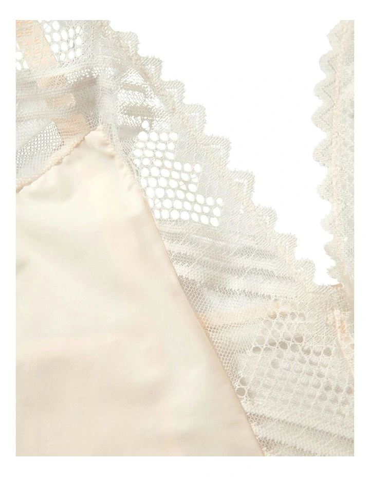 Rodeo Plunge Opaque & Lace Lingerie Bodysuit in Talc image 6