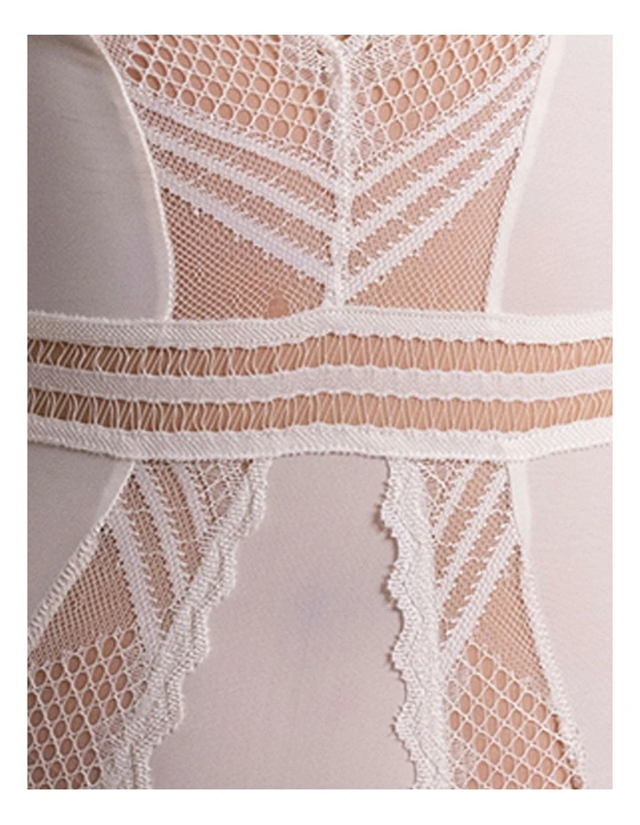 Rodeo Plunge Opaque & Lace Lingerie Bodysuit in Talc image 7