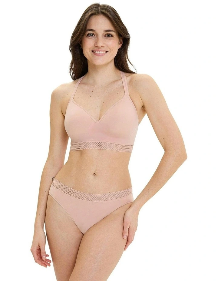 Zen Light Pure Moulded Wirefree Seamless Bralette in Nude image 4