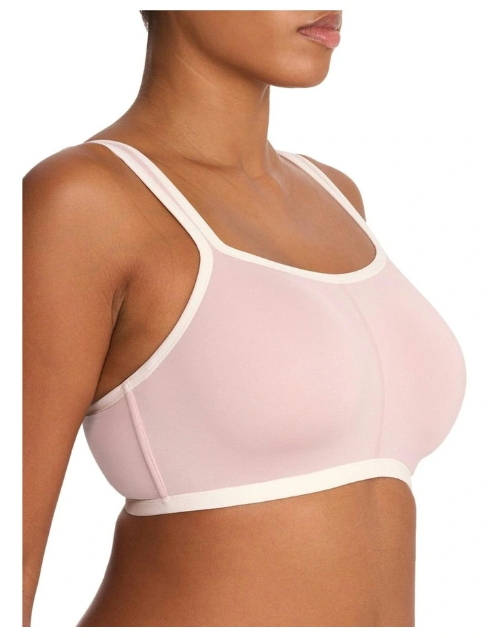 Yogi Padded Underwired High Impact Sports Bra in Light Mocha image 3