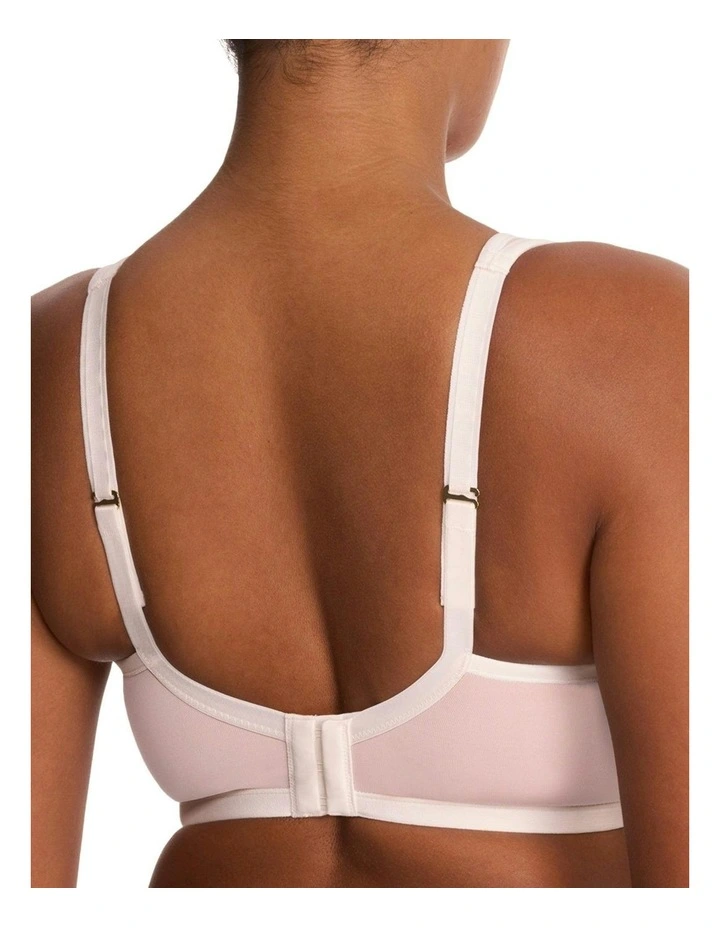 Yogi Padded Underwired High Impact Sports Bra in Light Mocha image 4