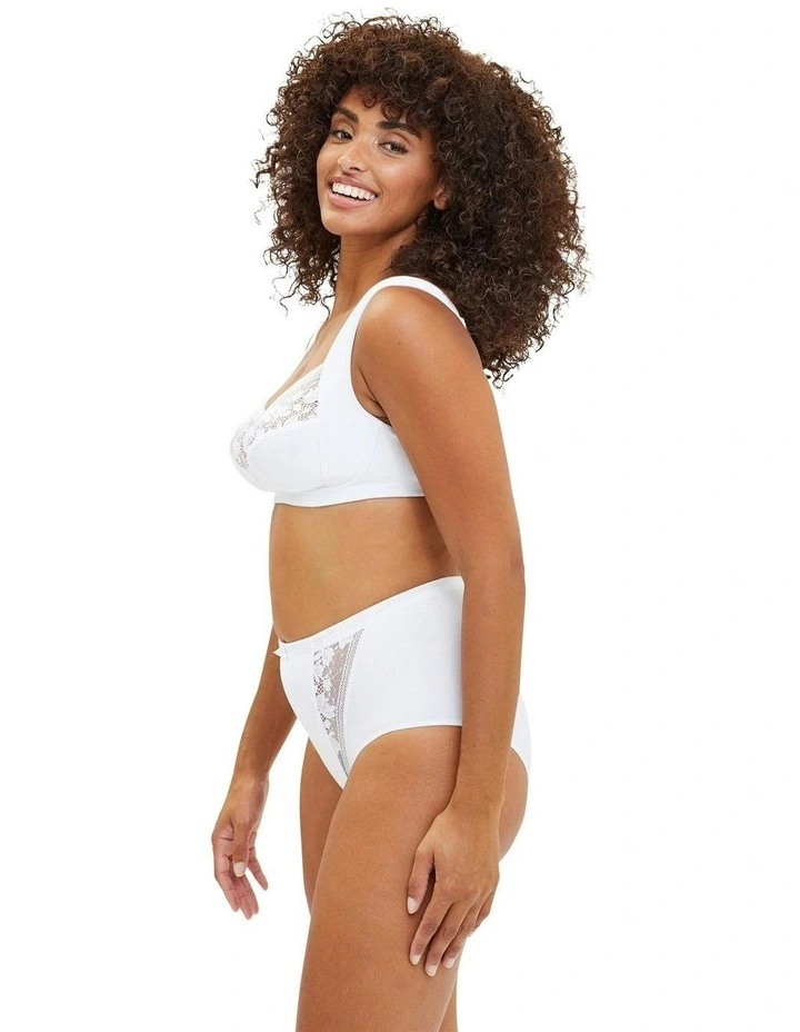 Jeanne Wirefree Wide Strap Organic Cotton Bra With Lace in White image 4