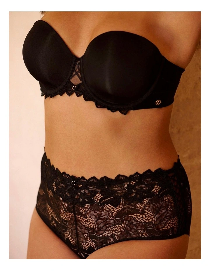 Arum Prima Padded Convertible-to-Strapless Bra With Lace in Black image 3