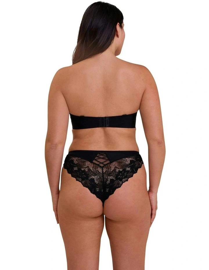 Arum Prima Padded Convertible-to-Strapless Bra With Lace in Black image 5